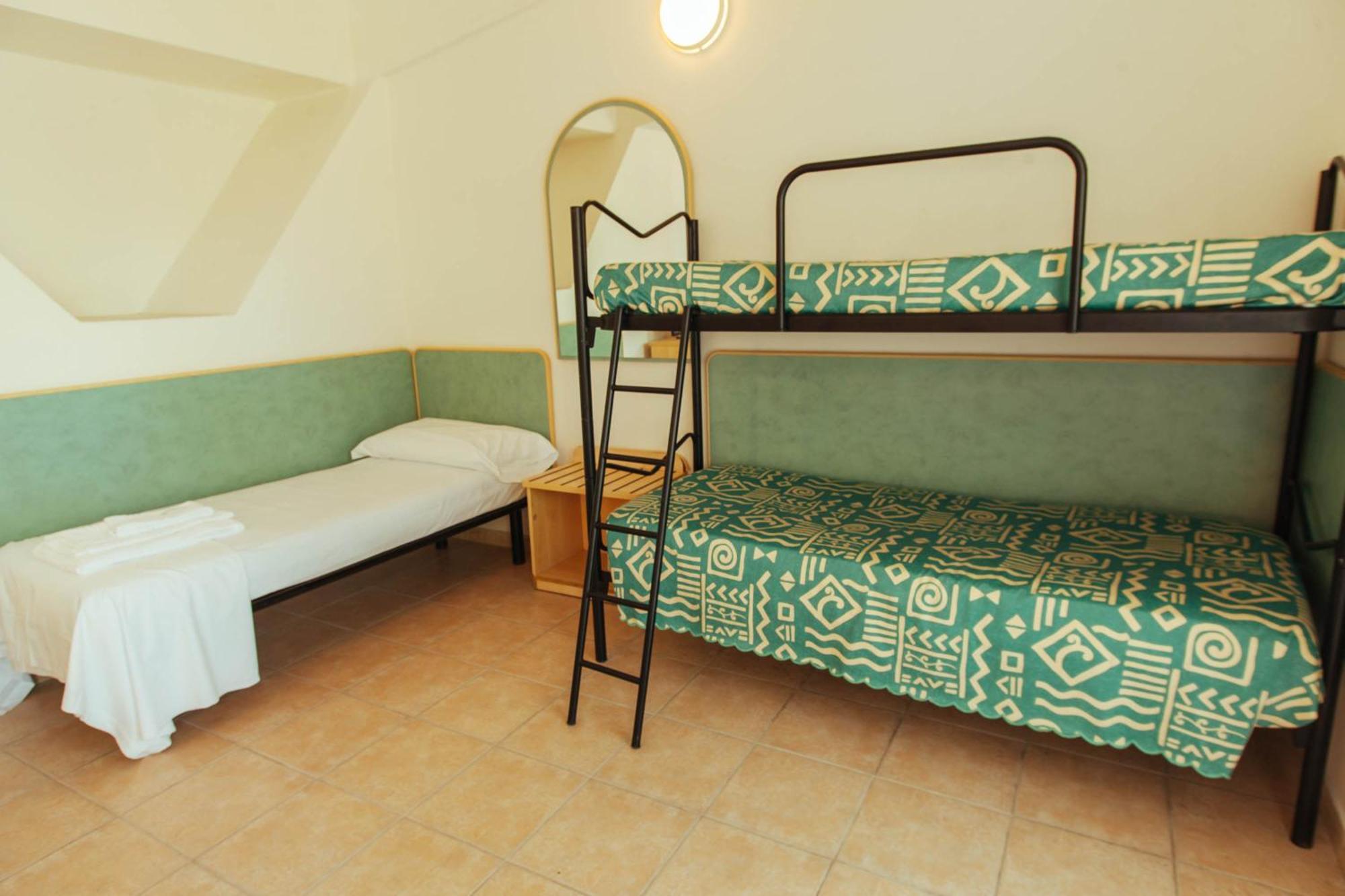 Hotel Perrozzi Vasto Room photo